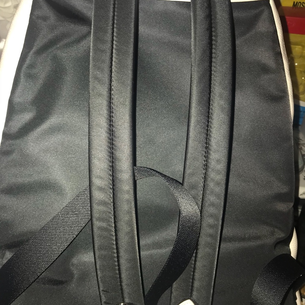 Coach backpack - Picture 3 of 7